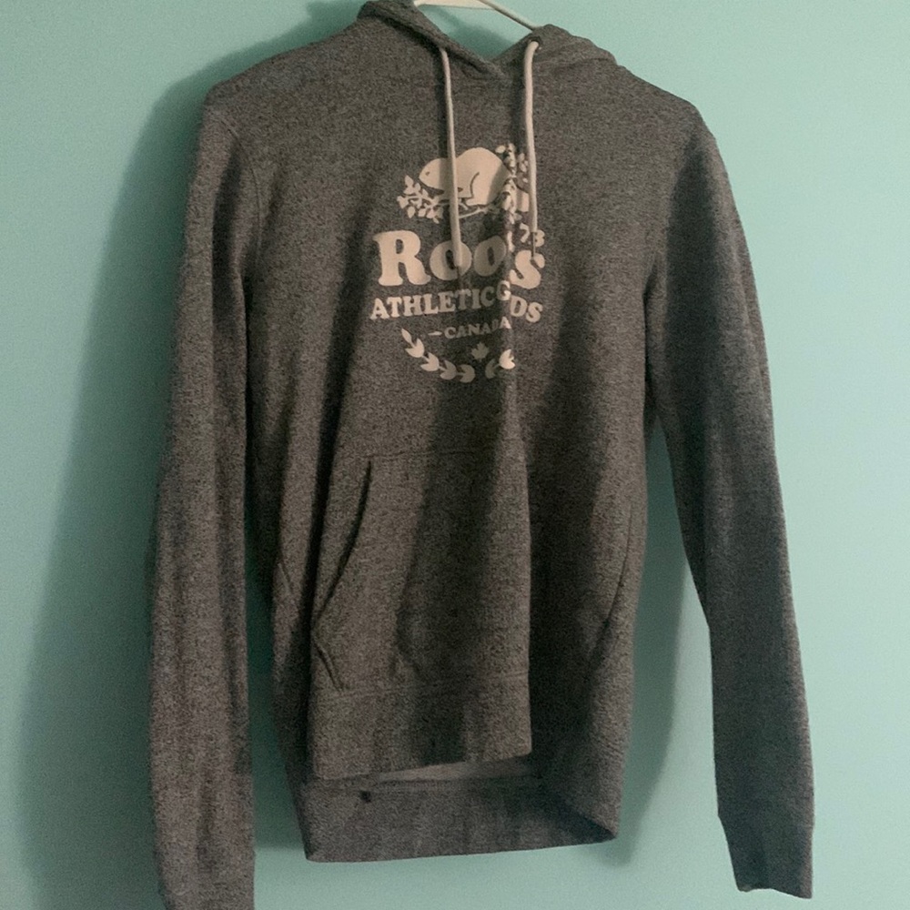 Roots sweater